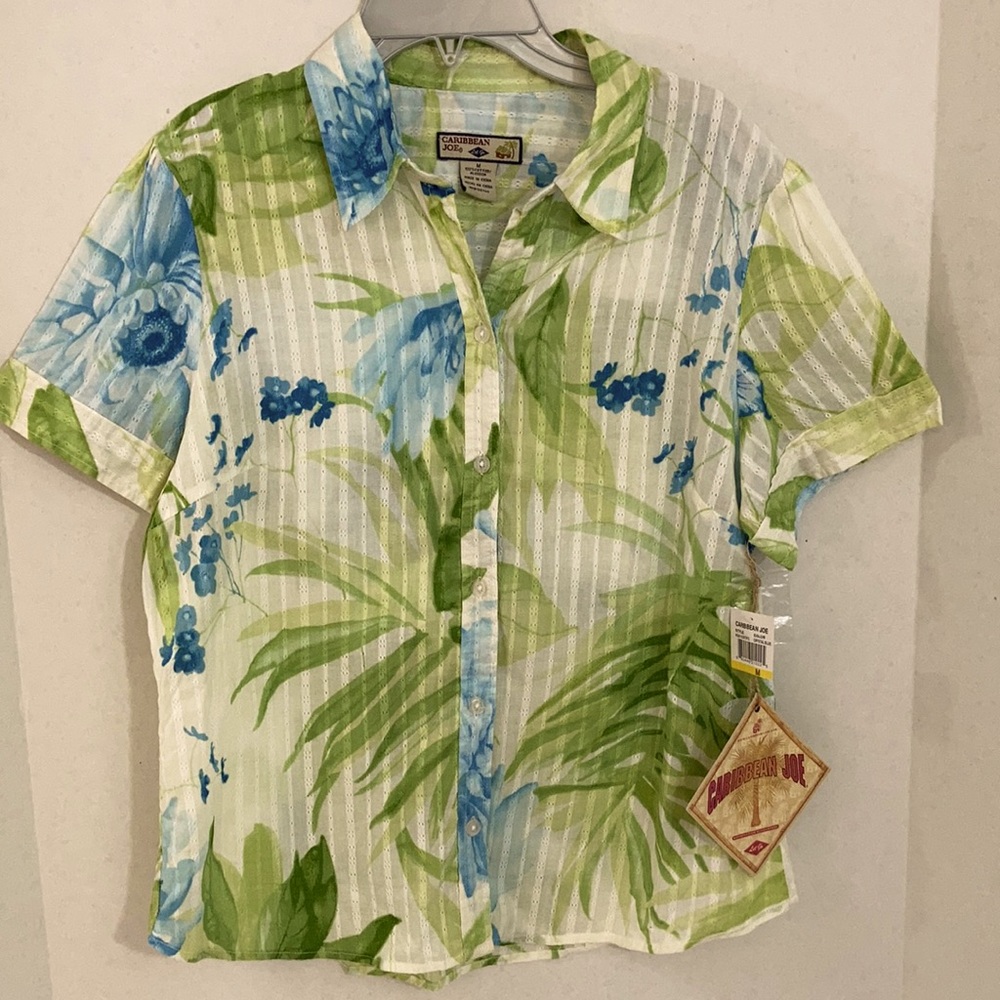 NWT Caribbean Joe Short Sleeve Button Up Green Blue Women’s Medium Top